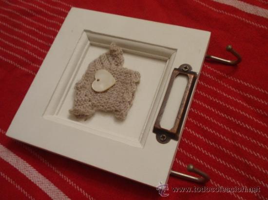 Vintage: CUADRO INFANTIL CON PERCHAS - Foto 1