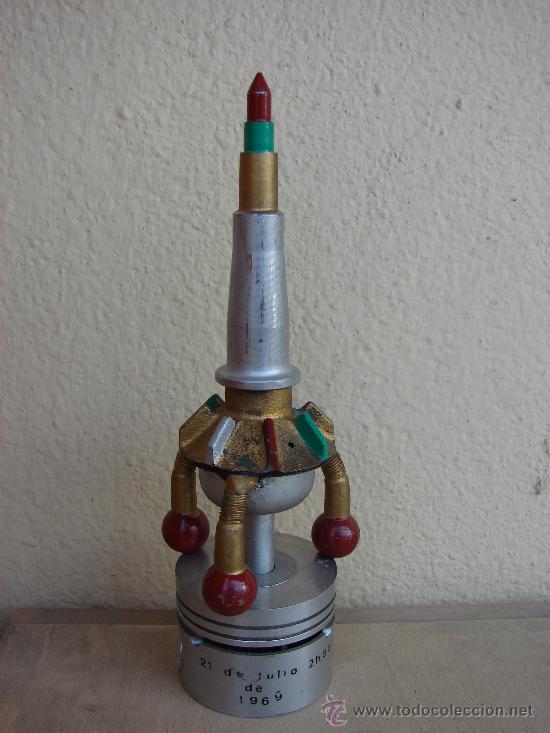 Vintage: FIGURA DE COHETE ESPACIAL. - Foto 2