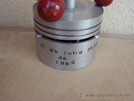 Vintage: FIGURA DE COHETE ESPACIAL. - Foto 4
