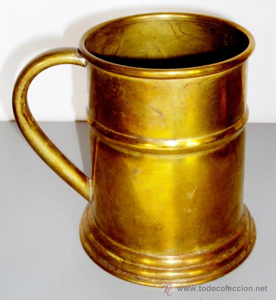 Vintage: Jarra en bronce con asa - Foto 1