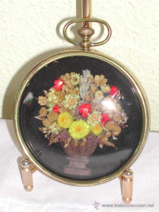 Vintage: Cuadrito con FLORES SECAS - Reloj de Bolsillo en Miniatura. - Foto 1