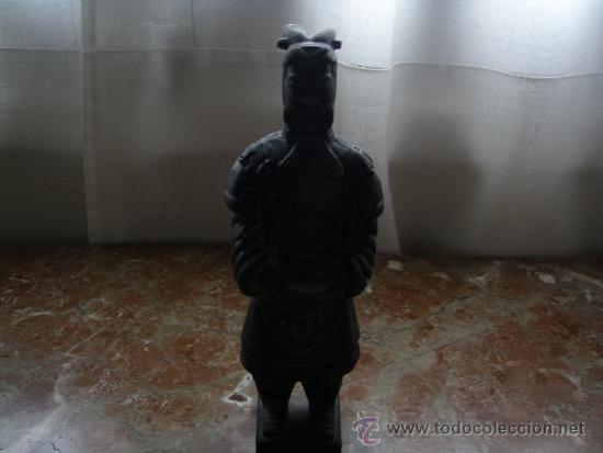 Vintage: Figura de guerrero de Siam - Foto 3