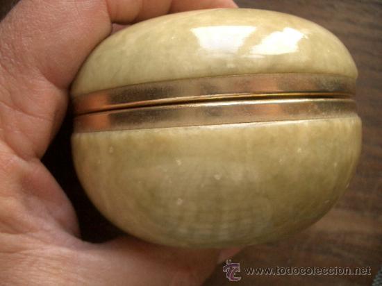 Vintage: Caja de m&aacute;rmol o jade acabado en oro - Foto 2