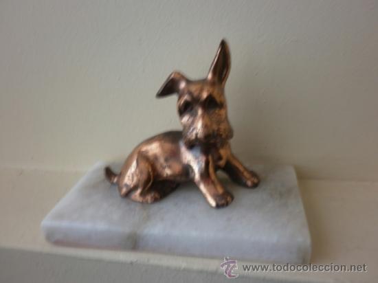 Vintage: PERRO TERRIER DE COBRE SOBRE MARMOL - Foto 3