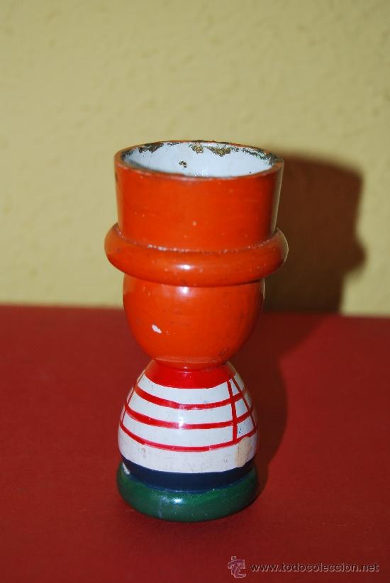 Vintage: HUEVERA DE MADERA CON FORMA DE PAYASO - PINTADA A MANO - Foto 2