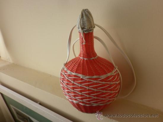 Vintage: CURIOSA BOTELLA CANTIMPLORA DE LOS A&Ntilde;OS 60 - Foto 1
