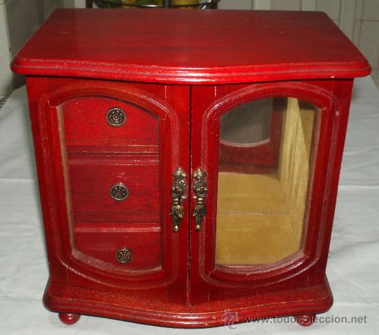 Vintage: mueble joyero de madera con tres cajones