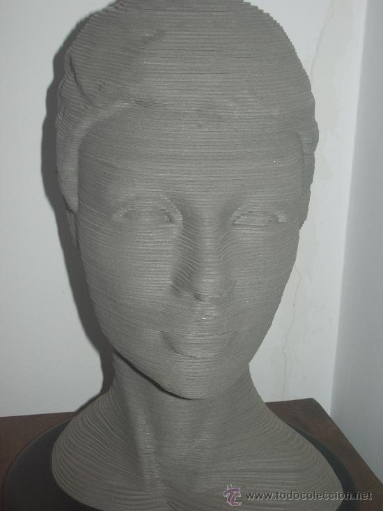 Vintage: BUSTO de MANIQU&Iacute;. Cart&oacute;n. - Foto 4