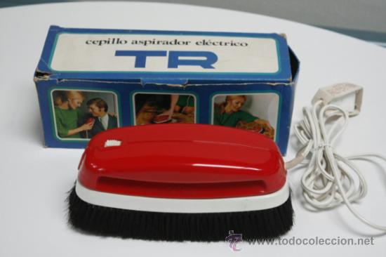 Vintage: CEPILLO ASPIRADOR EL&Eacute;CTRICO TR EN CAJA ORIGINAL. A&Ntilde;OS 70. SIN ESTRENAR. FUNCIONA.