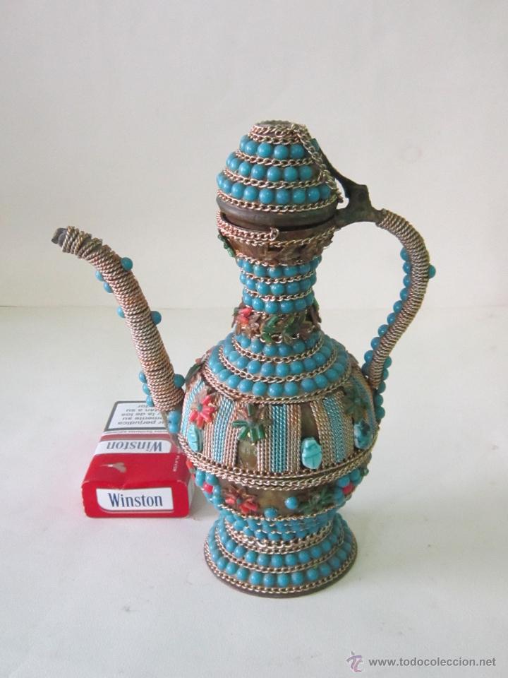 Vintage: CAFETERA DE LATON DECORADA - Foto 1