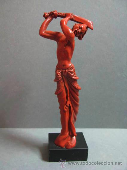 Vintage: figura de hombre oriental con espada 30 cm de alto