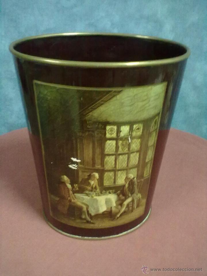 Vintage: CUBO PAPELERA PARAGUERO ESMALTADO EN GRANATE CON LAMINA BARNIZADA AU MONDE ELEGANT BILBAO