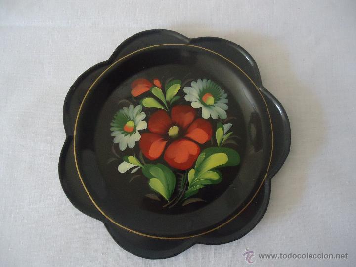 Vintage: Plato para galletas negro pintado a mano Rusia