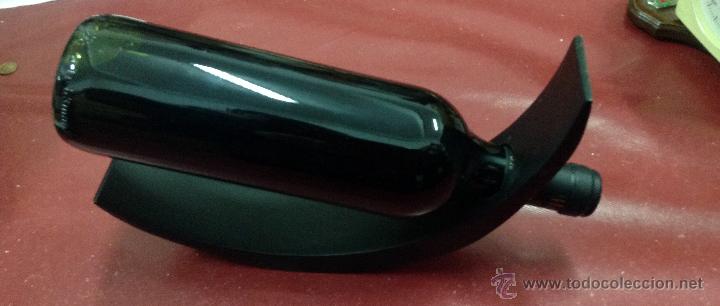 Vintage: Soporte de madera para botella de vino - car43 - Foto 1