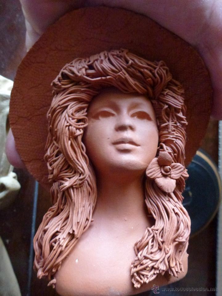 Vintage: Busto de mujer en terracota