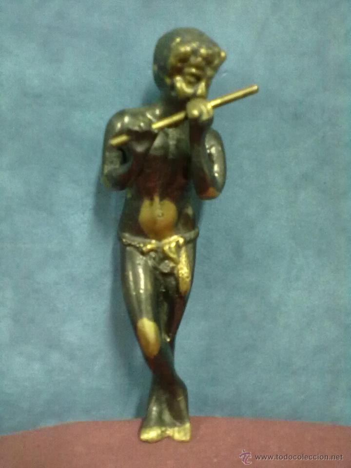 Vintage: FLAUTISTA DE BRONCE PAVONADO Y DORADO