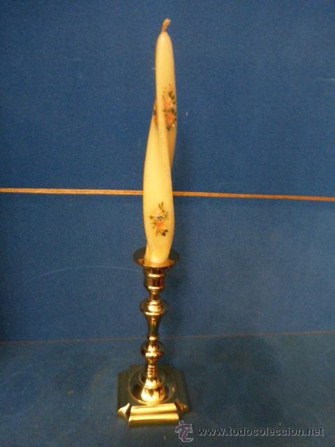 Vintage: PORTAVELAS O CANDELABRO DE BRONCE PULIDO - Foto 2