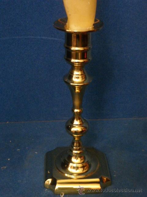 Vintage: PORTAVELAS O CANDELABRO DE BRONCE PULIDO