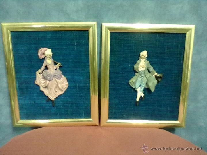 Vintage: PAREJA DE FIGURAS ESCAYOLA ENMARCADAS