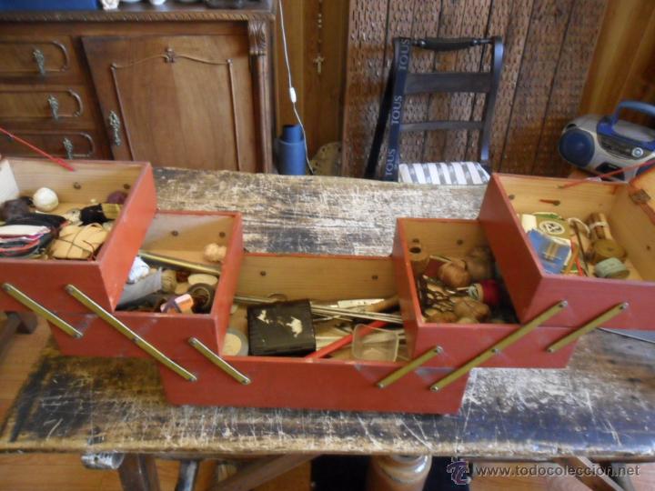 Vintage: COSTURERO DE MADERA CON VARIOS COMPARTIMENTOS ANTIGUO - Foto 8