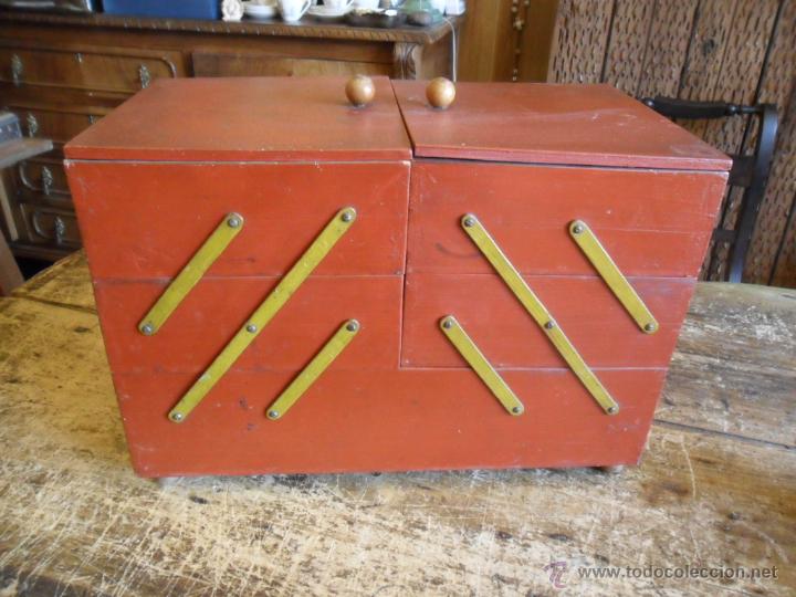 Vintage: COSTURERO DE MADERA CON VARIOS COMPARTIMENTOS ANTIGUO - Foto 9