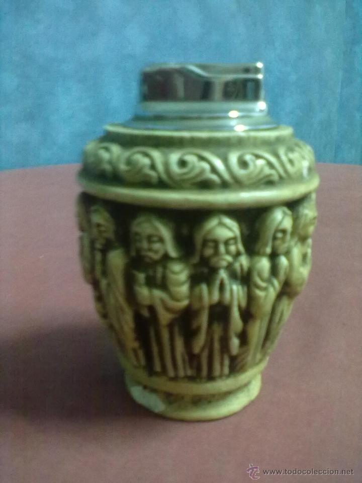 Vintage: TABLE FLAMIGAS PORTAMECHERO SOBREMESA ESCAYOLA APOSTOLES Y JESUS