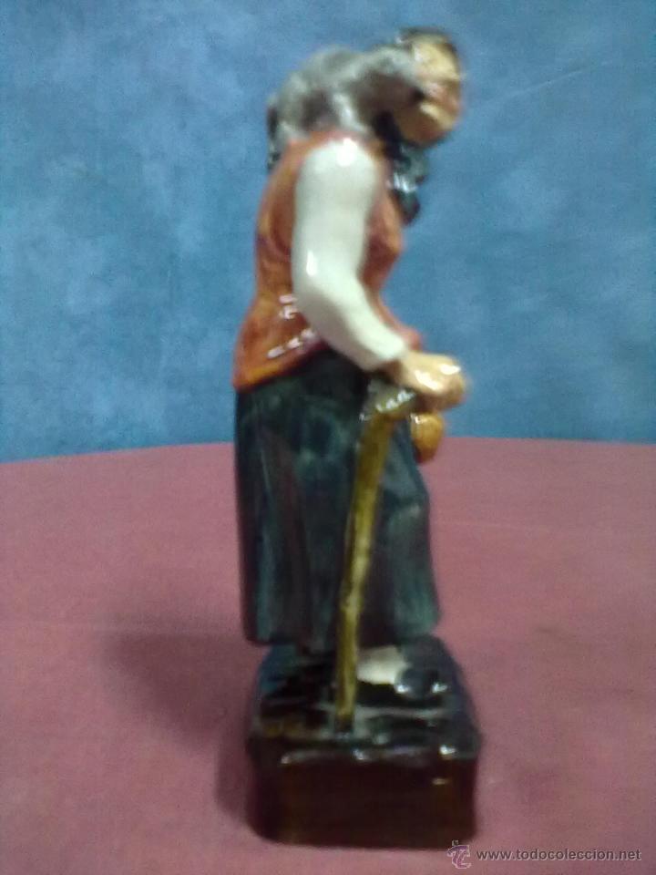 Vintage: FIGURA MUJER GATO AL HOMBRO - Foto 2