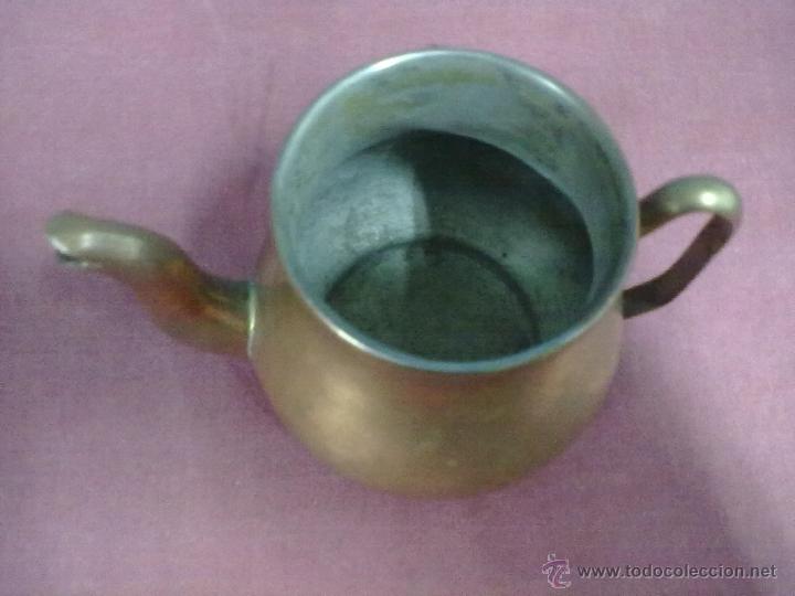 Vintage: PEQUE&Ntilde;A TETERA SIN TAPA DE COBRE - Foto 2
