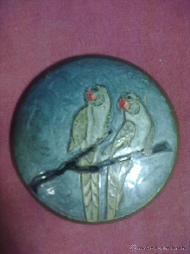 Vintage: ESMALTADA CAJA JOYERO LOROS METAL - Foto 1