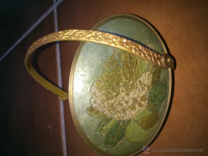 Vintage: DECORATIVO CESTILLO EN BRONCE PINTADO - Foto 3