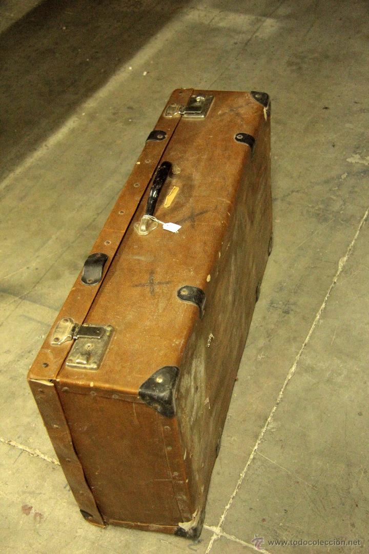 Vintage: MALETA DE VIAJE A&Ntilde;OS 50. MEDIDAS 70X40X20CM