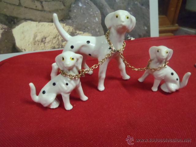 Vintage: FAMILIA DE PERRITA Y SUS CACHOROS DALMATA PARA DECORACION