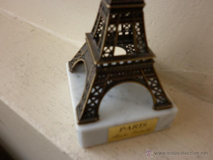 Vintage: PISAPAPELES VINTAGE DE LA TORRE EIFFEL - Foto 4