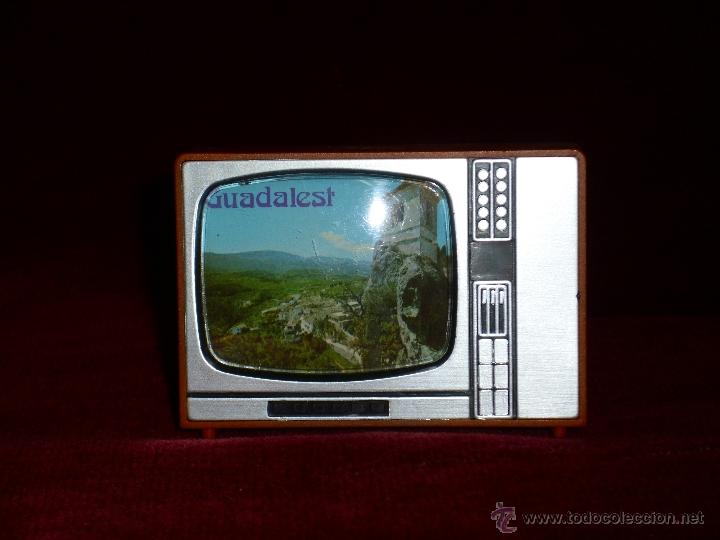 Vintage: 12 VISORES EN FORMA DE TELEVISI&Oacute;N - Foto 2