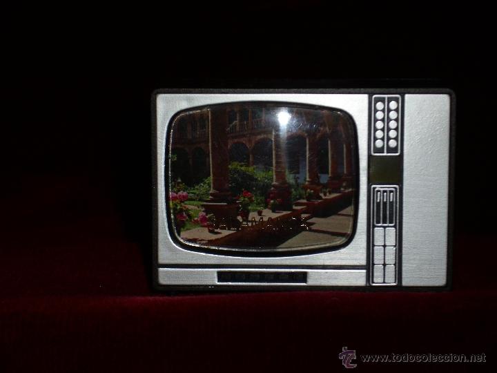 Vintage: 12 VISORES EN FORMA DE TELEVISI&Oacute;N - Foto 4