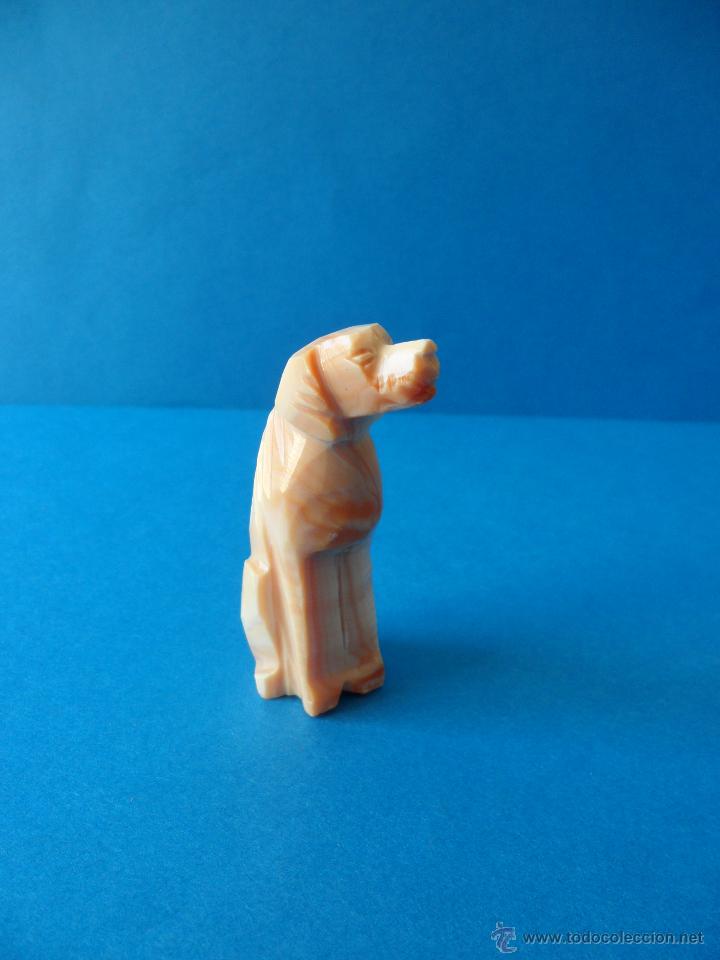 Vintage: Figurita de perro tallada en piedra dura, Marmol o similar