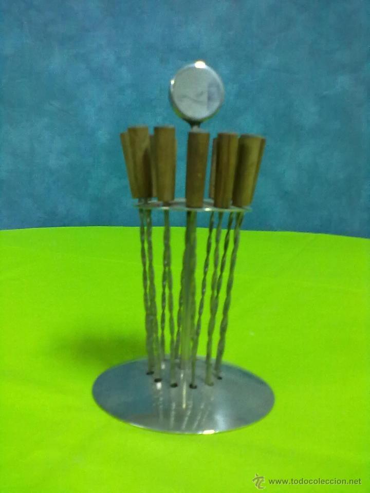 Vintage: CONJUNTO DOCE PINCHOS PARA ACEITUNAS APERITIVOS - Foto 1