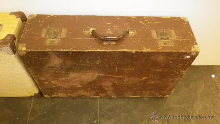 Vintage: maleta de madera antigua de los 60