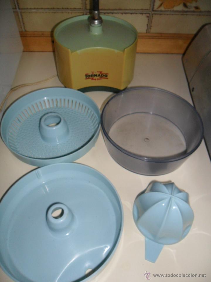 Vintage: Antiguo exprimidor el&eacute;ctrico Tornado (funcionando) - Foto 2
