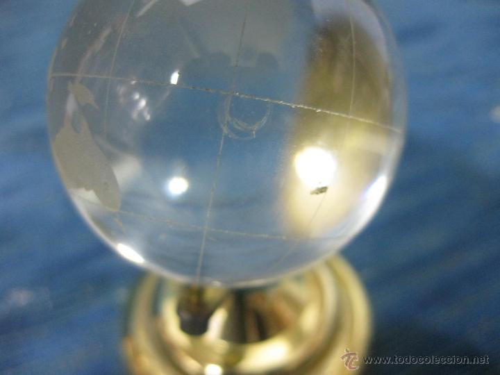 Vintage: BOLA DEL MUNDO DE CRISTAL CON LA BASE DE PLASTICO - Foto 3