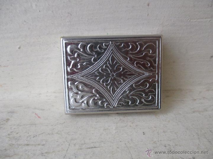 Vintage: CAJA PASTILLERO DE ALPACA PLATEADA