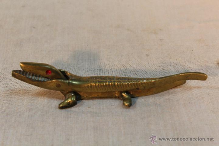Vintage: CASCANUECES DE COCODRILO - Foto 4