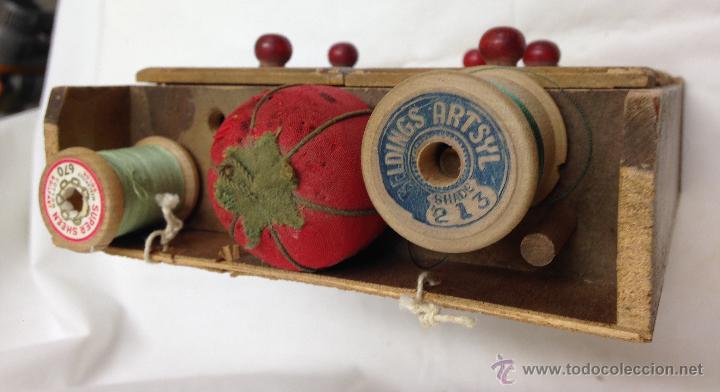 Vintage: Mueble costurero a&ntilde;os 60 - Foto 2