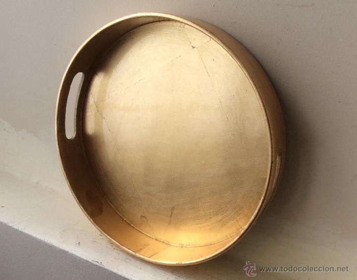 Vintage: BANDEJA DE MADERA LACADA EN DORADO - Foto 4