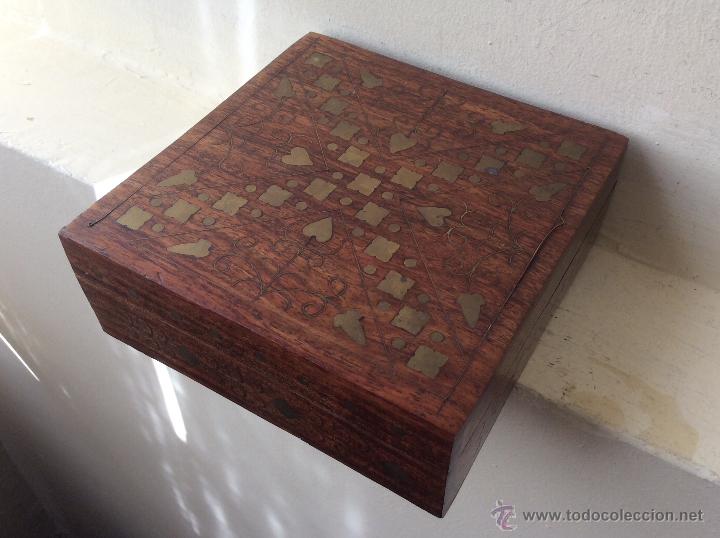 Vintage: CAJA DE MADERA CON INCRUSTACIONES DE BRONCE - Foto 9