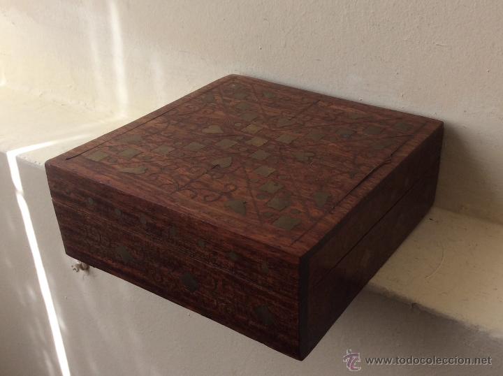 Vintage: CAJA DE MADERA CON INCRUSTACIONES DE BRONCE - Foto 11