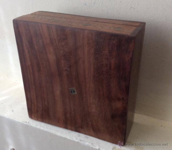 Vintage: CAJA DE MADERA CON INCRUSTACIONES DE BRONCE - Foto 13
