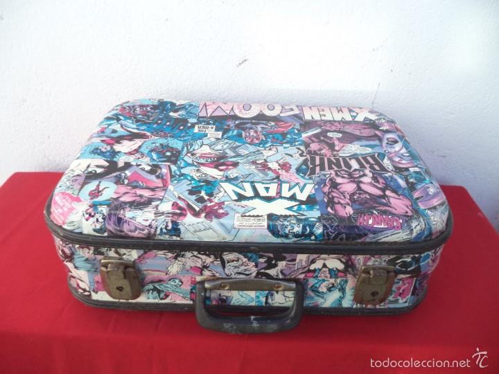 Vintage: maleta con dibujos de heroes - Foto 1