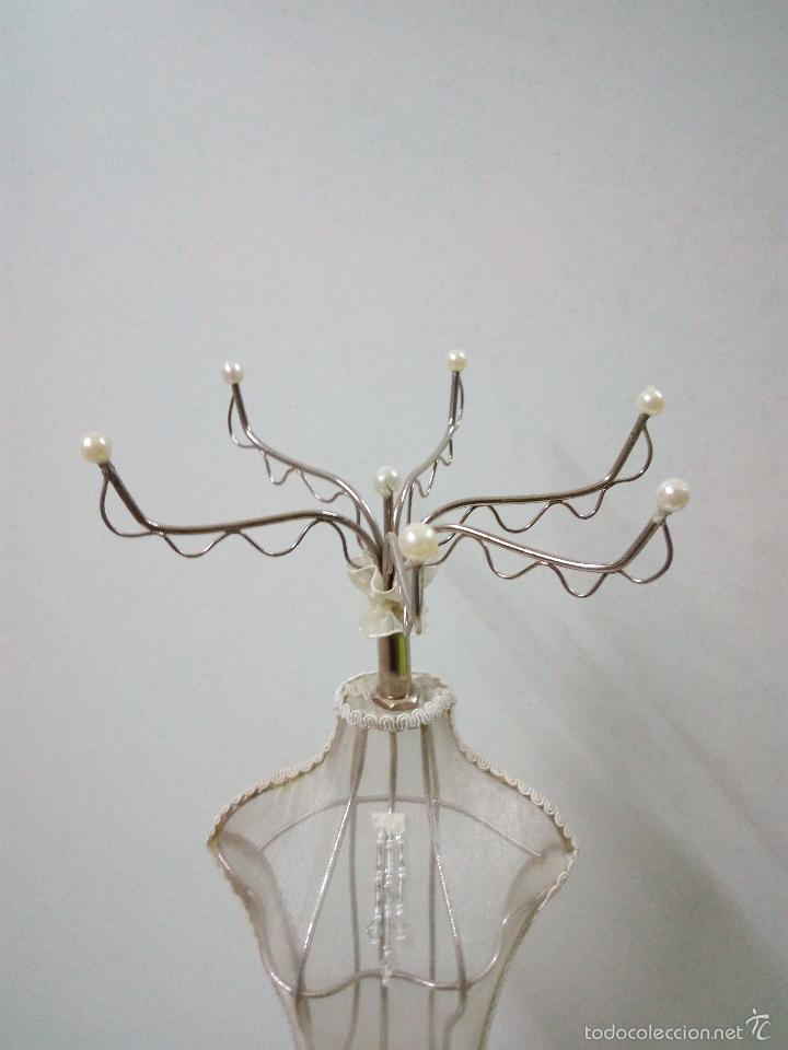 Vintage: MANIQU&Iacute; CORS&Eacute; CUELGA PENDIENTES Y COMPLEMENTOS. - Foto 3