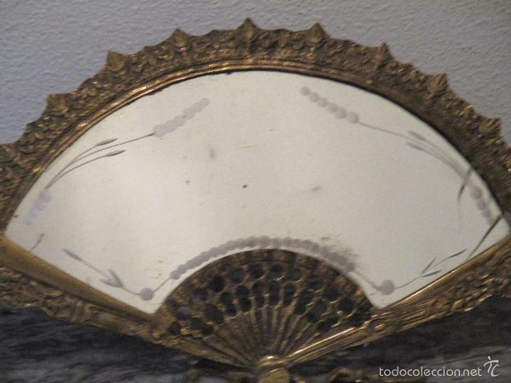 Vintage: ESPEJO DE BRONCE CON FORMA DE ABANICO - Foto 4